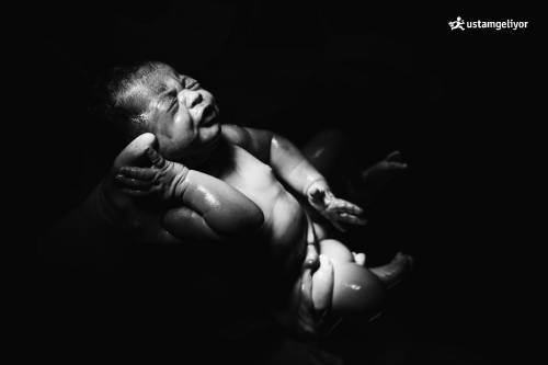yeni doğan bebek fotoğrafçılığı ustamgeliyor.jpg